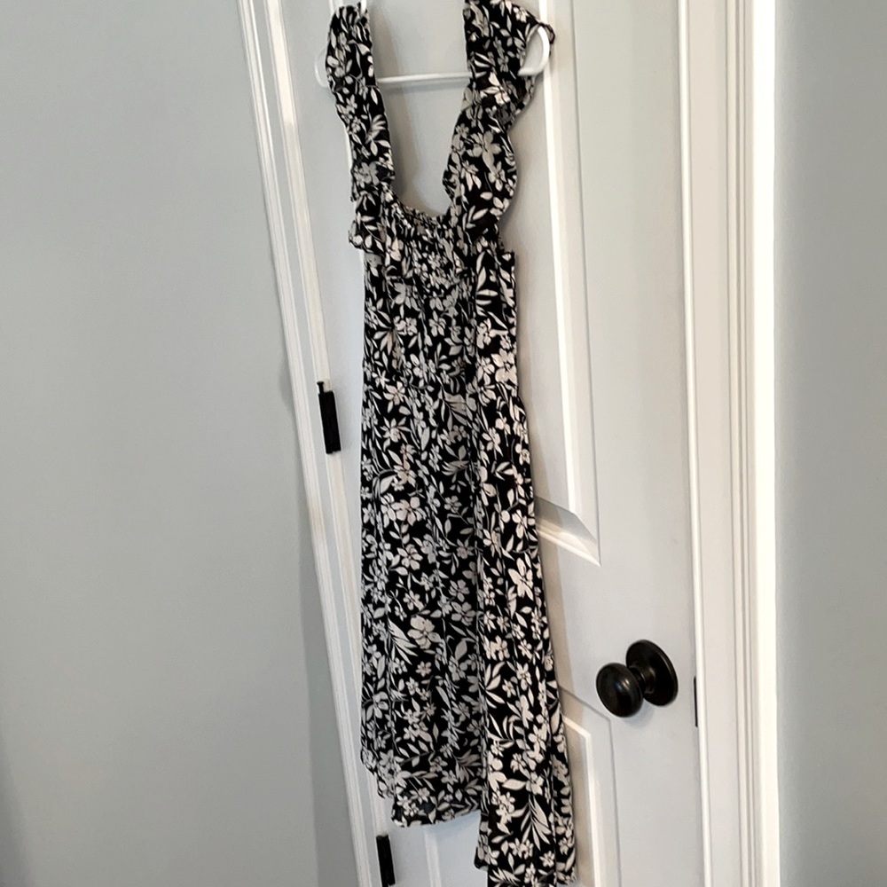 Old Navy dress. Size S. Worn once.